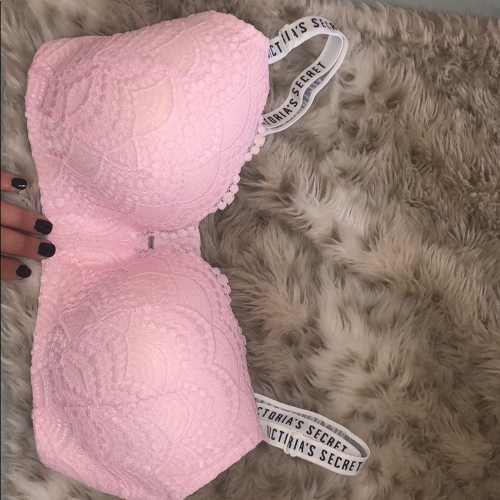 Victoria’s Secret Bra!
